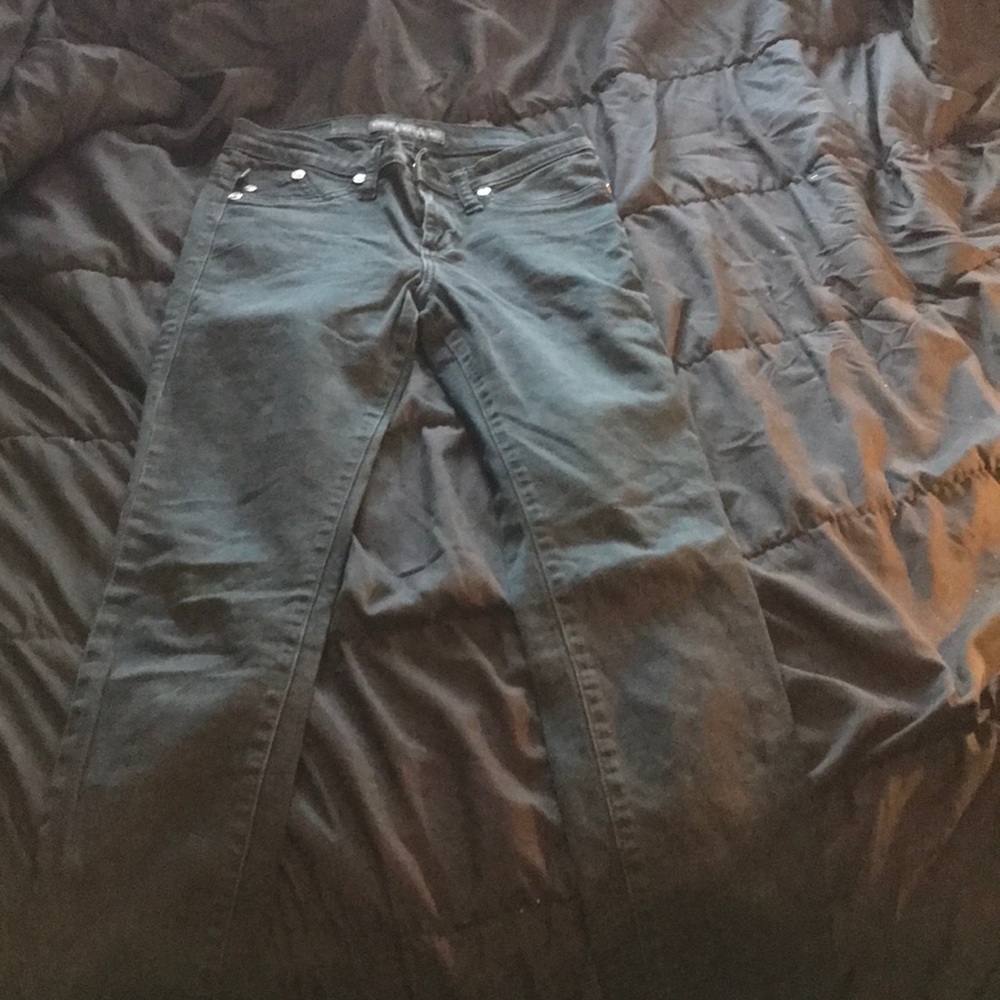 Skinny jeans